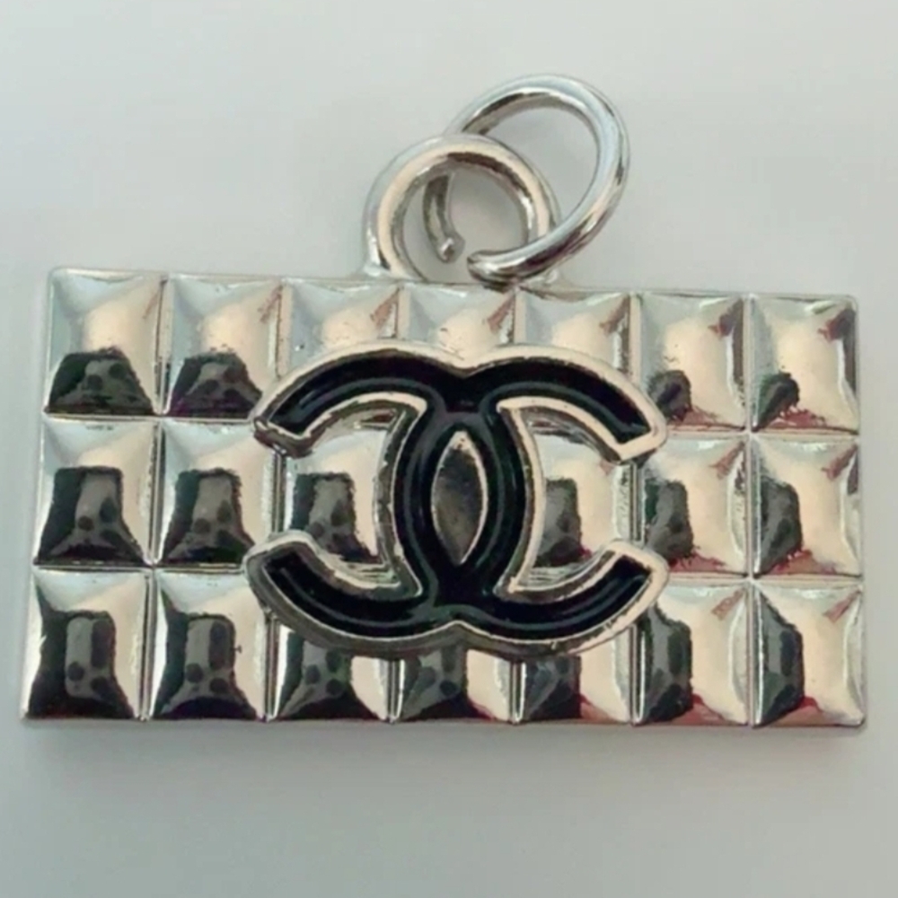 CHANEL Chocolate Bar 🍫 Design Bag Charm Zipper Pull Black and Silver Pendant